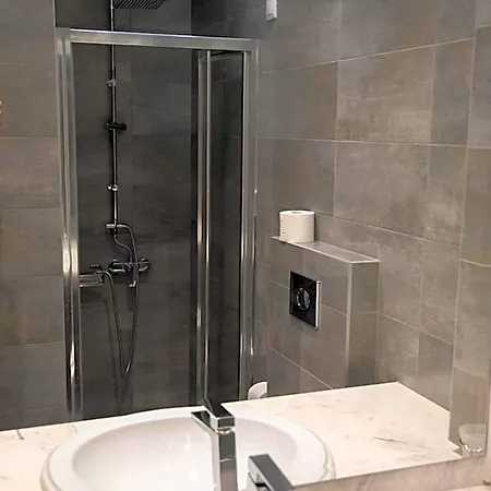 Szálloda Niras 3*
