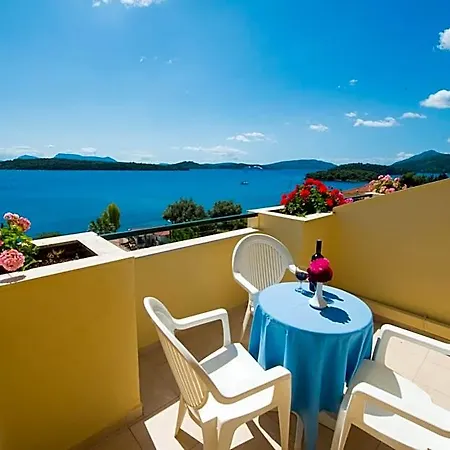 Szálloda Niras 3*